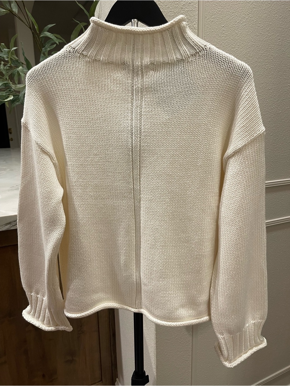 J. Crew Roll Neck Cream Oversized Sweater NWT XXS CX415 $98 - Picture 2 of 8